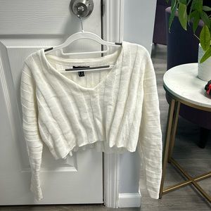 Forever 21 Cropped White Sweater - Size Small